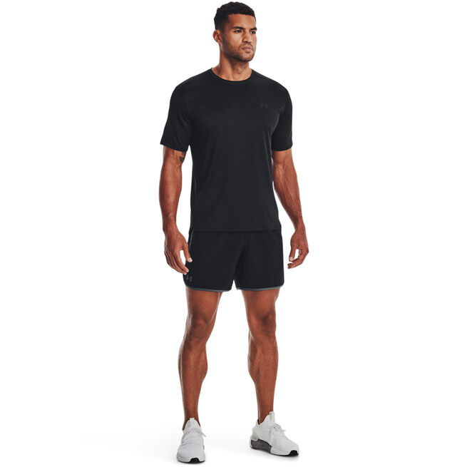 Under Armour UA HIIT Woven 6in Shorts, Black outfit