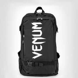 Venum Challenger Pro Evo BackPack, Black/White  Challenger Pro Evo Rygsæk 22,5 L Sort/Hvid