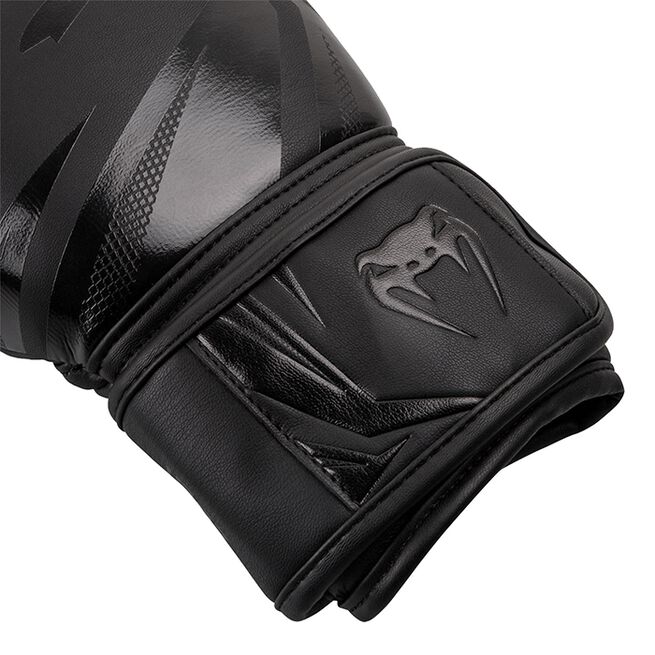 Venum Challenger 3.0 Boxing Gloves - Black/Black