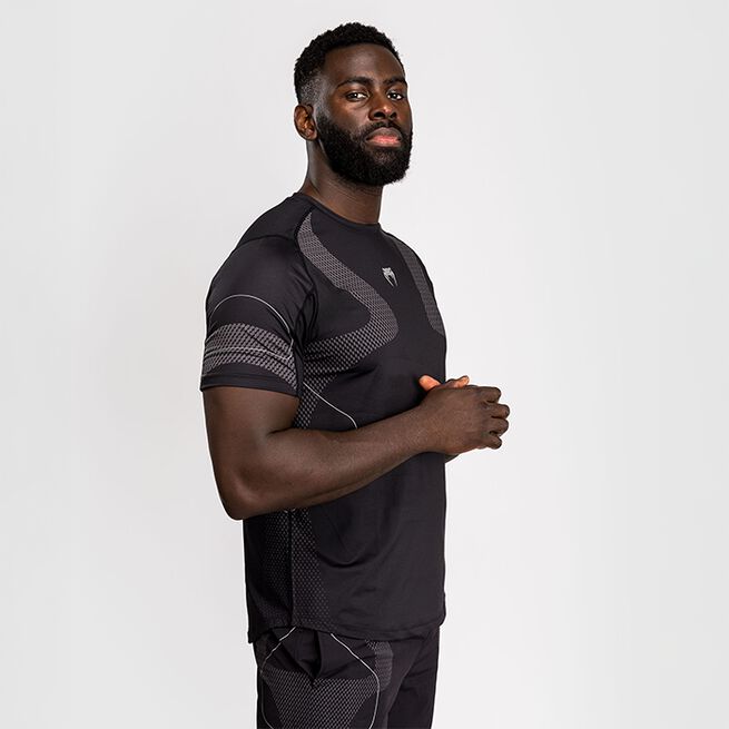Nexus Dry Tech T-shirt Sort Sølv