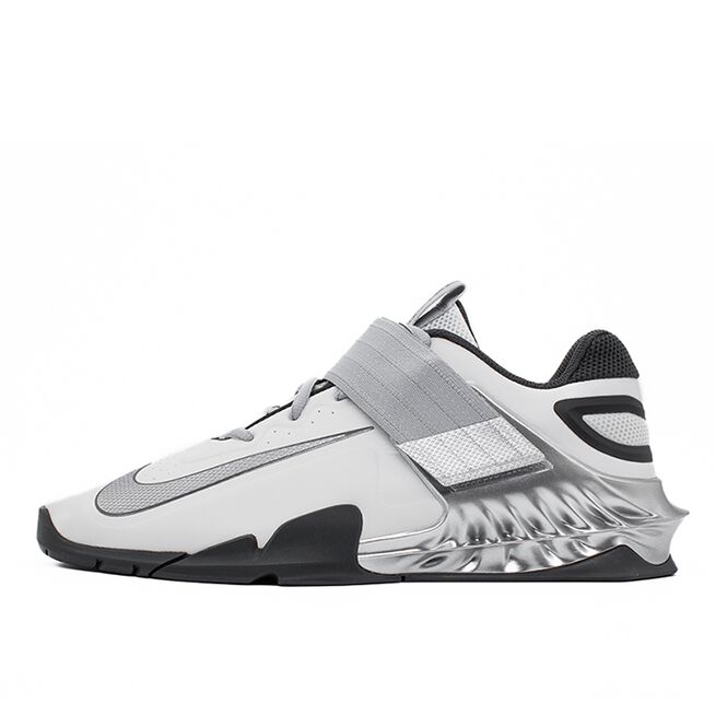 Nike Savaleos, Phantom Dust/Metallic Silver