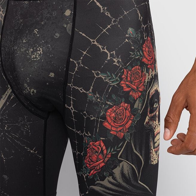 Santa Muerte 5.0 Vale Tudo Shorts Sort Guld