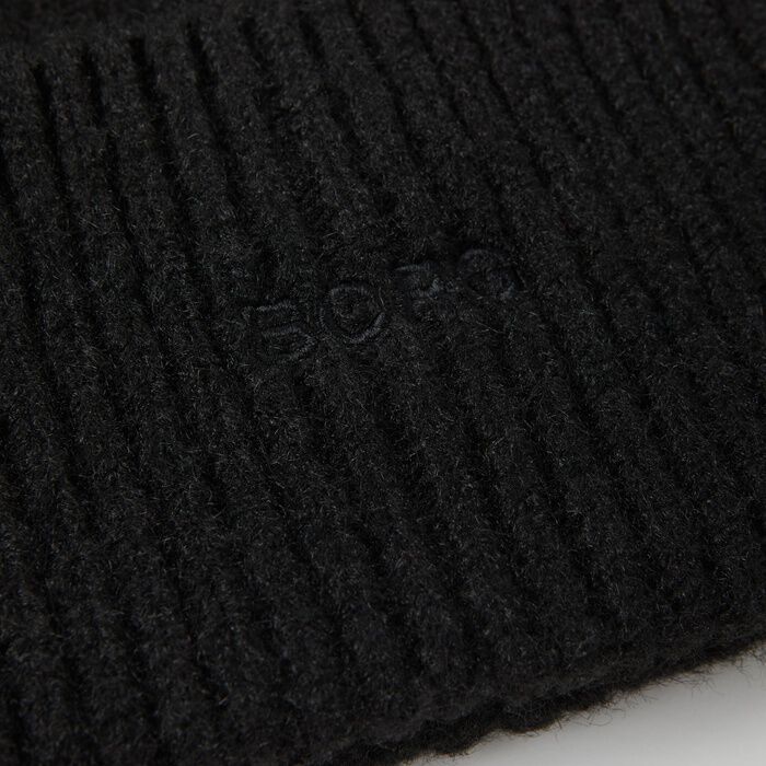 Studio Beanie Sort