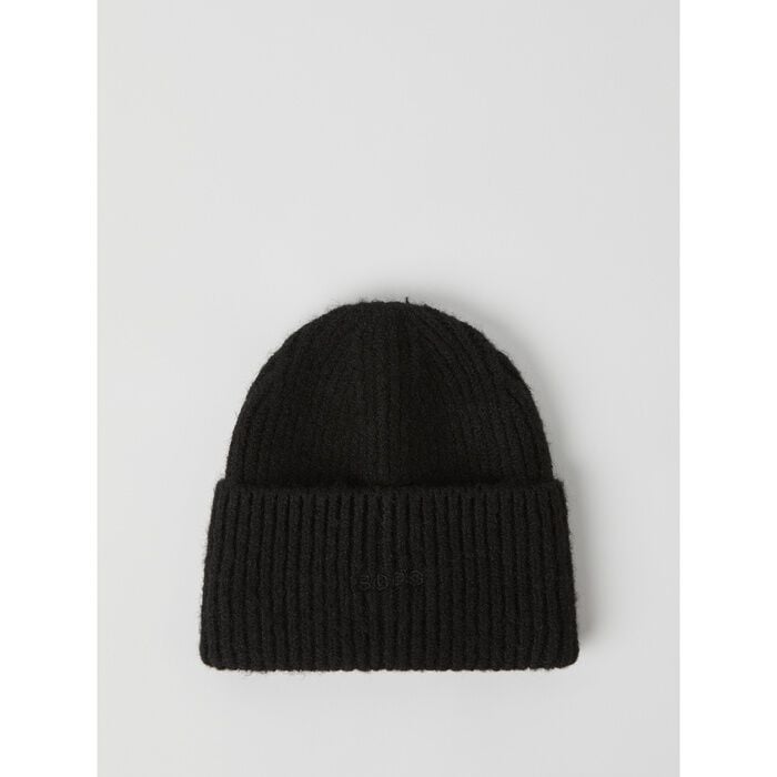 Studio Beanie Sort