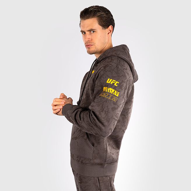 UFC Fusion by Venum Fight Week Men's Pullover Hoodie Earthen Brown