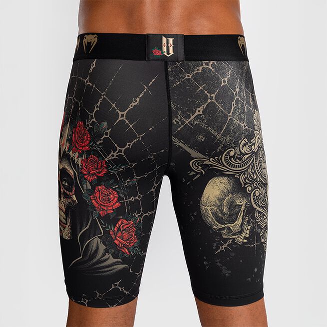 Santa Muerte 5.0 Vale Tudo Shorts Sort Guld