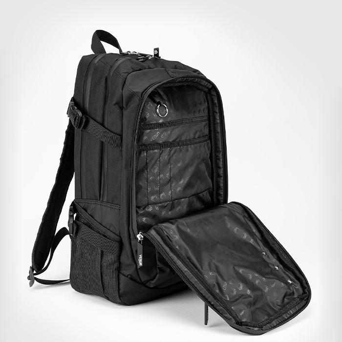 Challenger Pro Evo Rygs&aelig;k 22,5 L Sort/Hvid