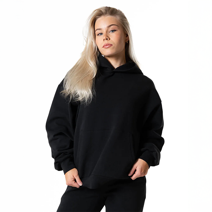 Clean Oversized H&aelig;ttetr&oslash;je Sort