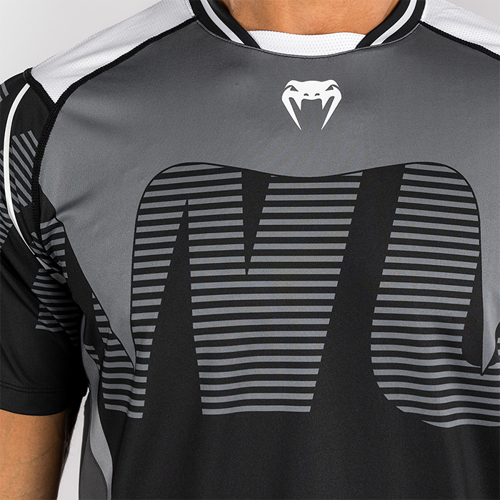 Venum Adrenaline Dry Tech T-shirt Sort Gr&aring;