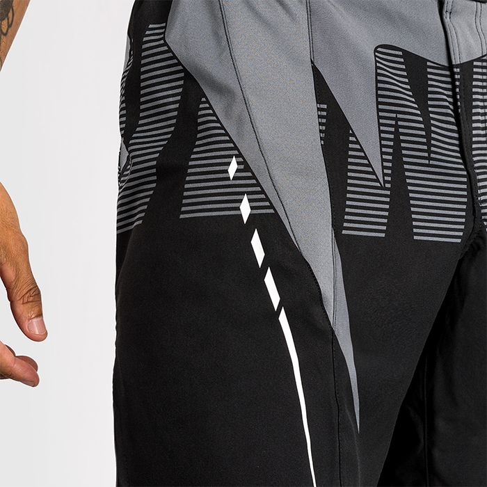 Venum Adrenaline Fightshorts Sort Gr&aring;