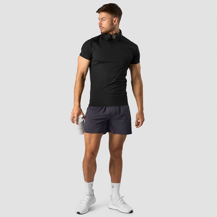 Stride Muscle Fit T-shirt Herre, Sort