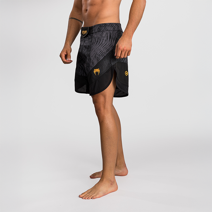 Venum X Chimaev Wild Borz Fightshorts Sort Gr&aring;