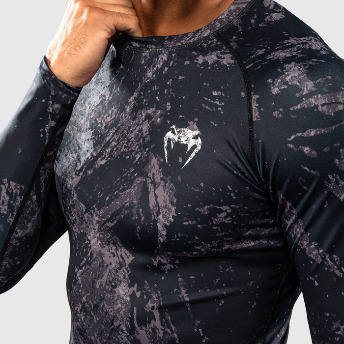 Venum RAGE & WORKOUT Long Sleeve Rashguard Black/Grey