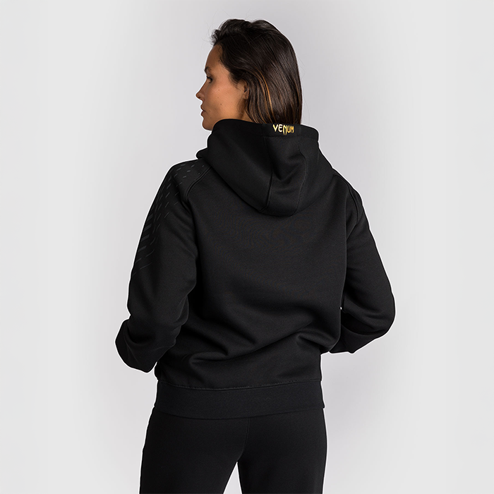 UFC Zenith by Venum Replica H&aelig;ttetr&oslash;je Sort Guld