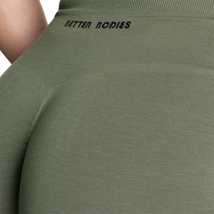 Scrunch Shorts, Washed Green