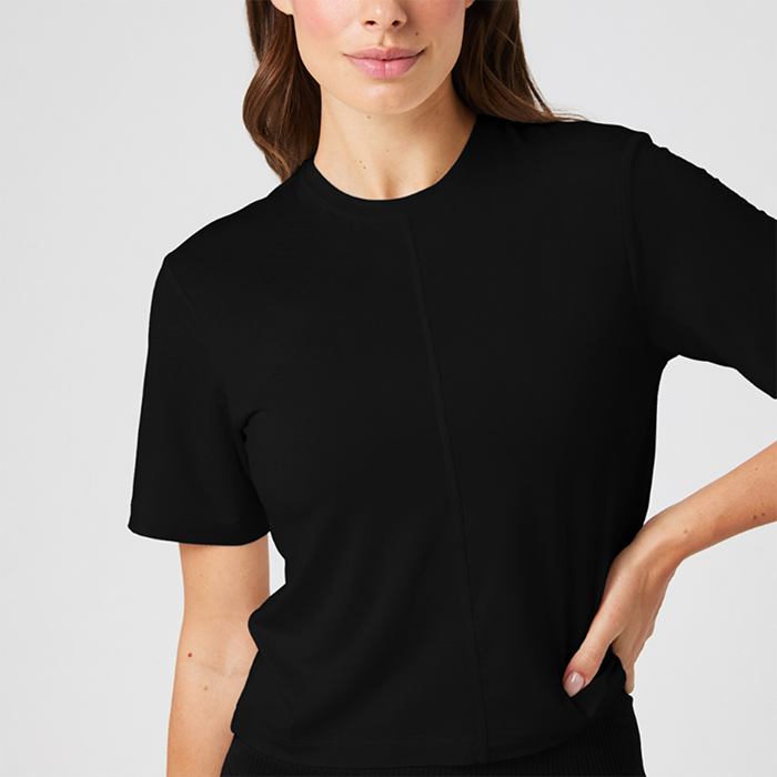 Studio Soft Cropped T-shirt Sort