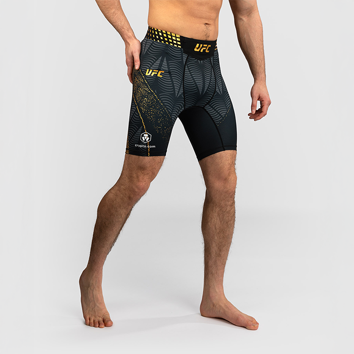 UFC Zenith by Venum Fight Night Vale Tudo Shorts Sort Guld